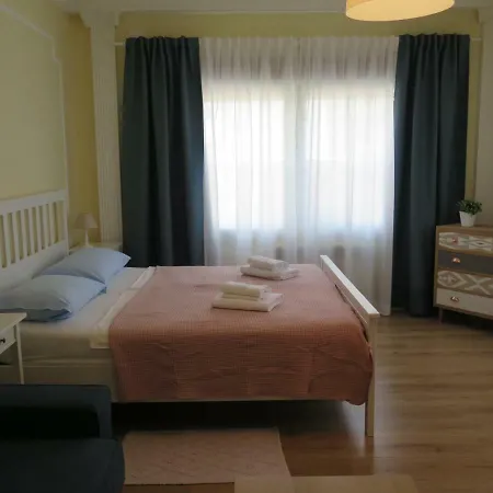 Apartment Saragoza In Peaceful Surrounding *